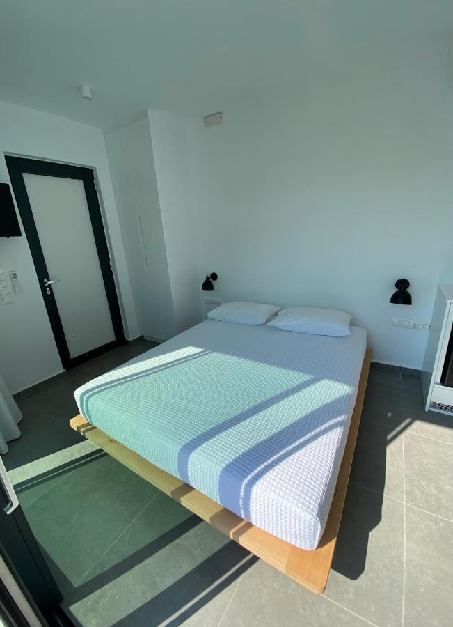 Lefko Apartments Tavronitis Exteriör bild