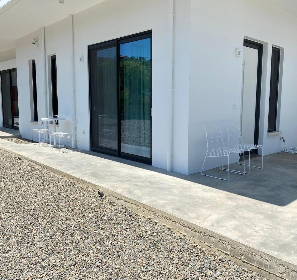 Lefko Apartments Tavronitis Exteriör bild