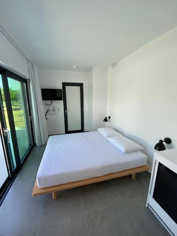 Lefko Apartments Tavronitis Exteriör bild