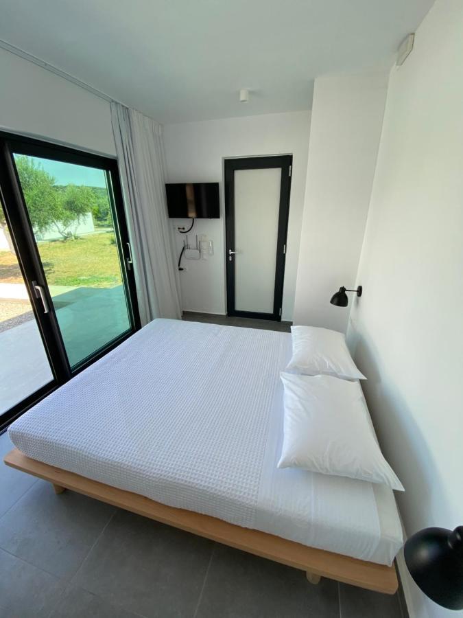 Lefko Apartments Tavronitis Exteriör bild