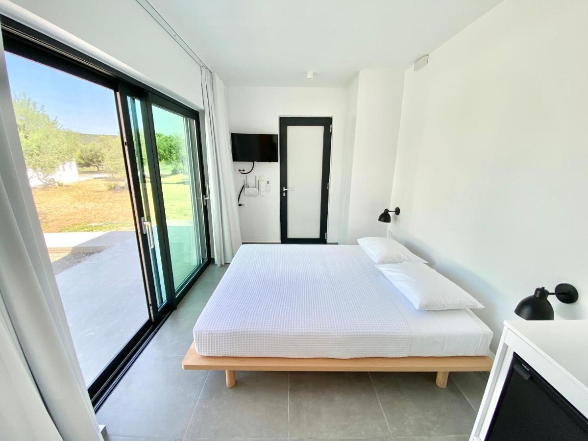 Lefko Apartments Tavronitis Exteriör bild